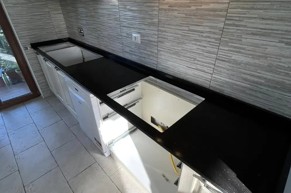 Top cucina Okite nero corvino